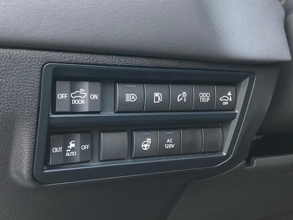 2025 Toyota Tundra Hybrid Platinum San Antonio TX