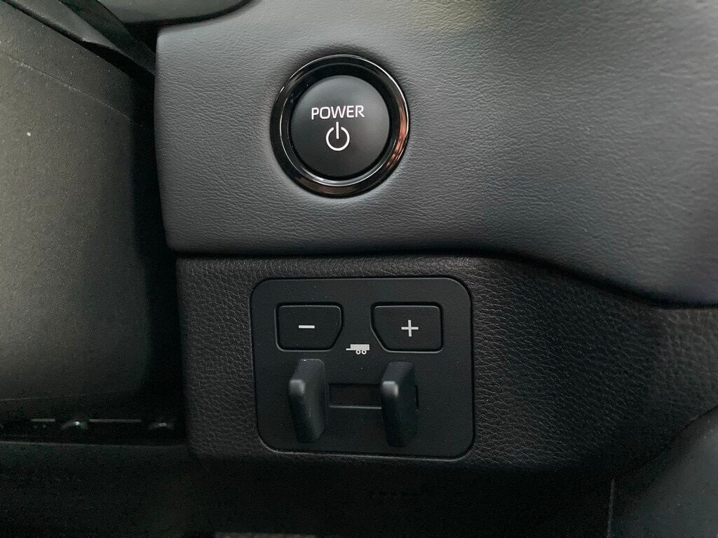 2025 Toyota Tundra Hybrid Platinum San Antonio TX