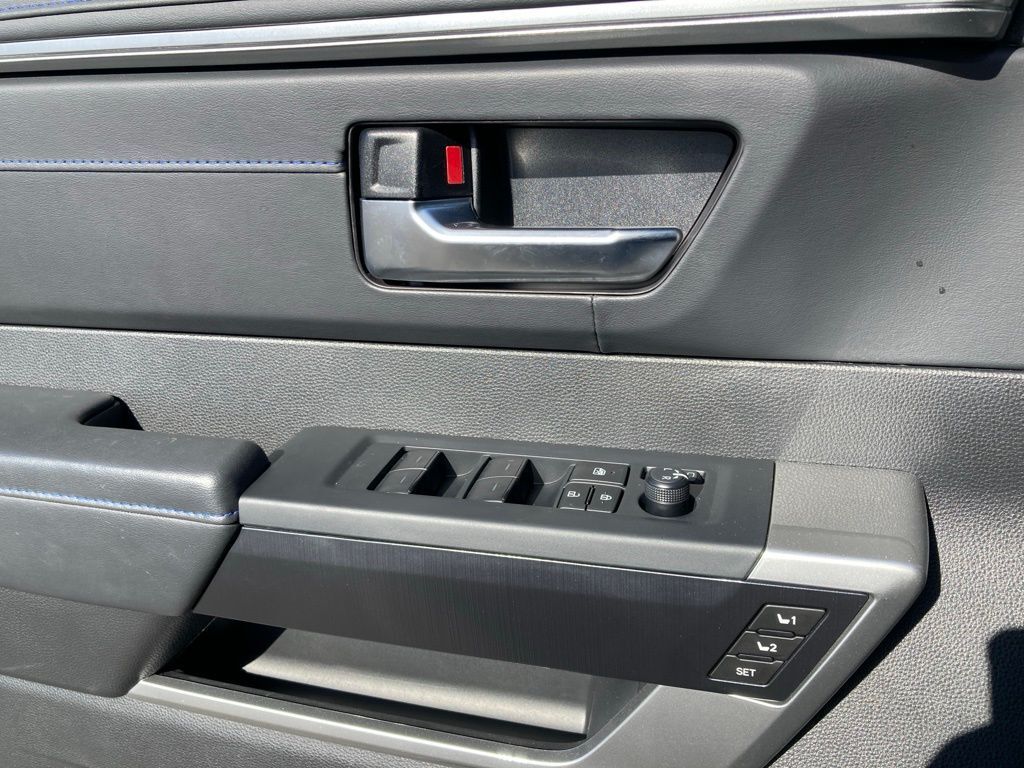 2025 Toyota Tundra Hybrid Platinum San Antonio TX