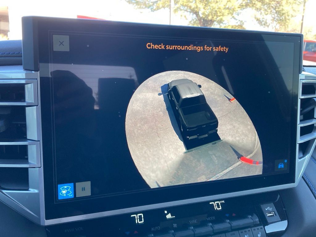 2025 Toyota Tundra Hybrid Platinum San Antonio TX