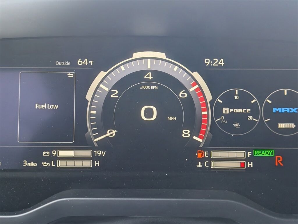 2025 Toyota Tundra Hybrid Platinum