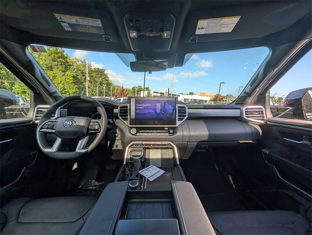 2025 Toyota Tundra Hybrid Platinum