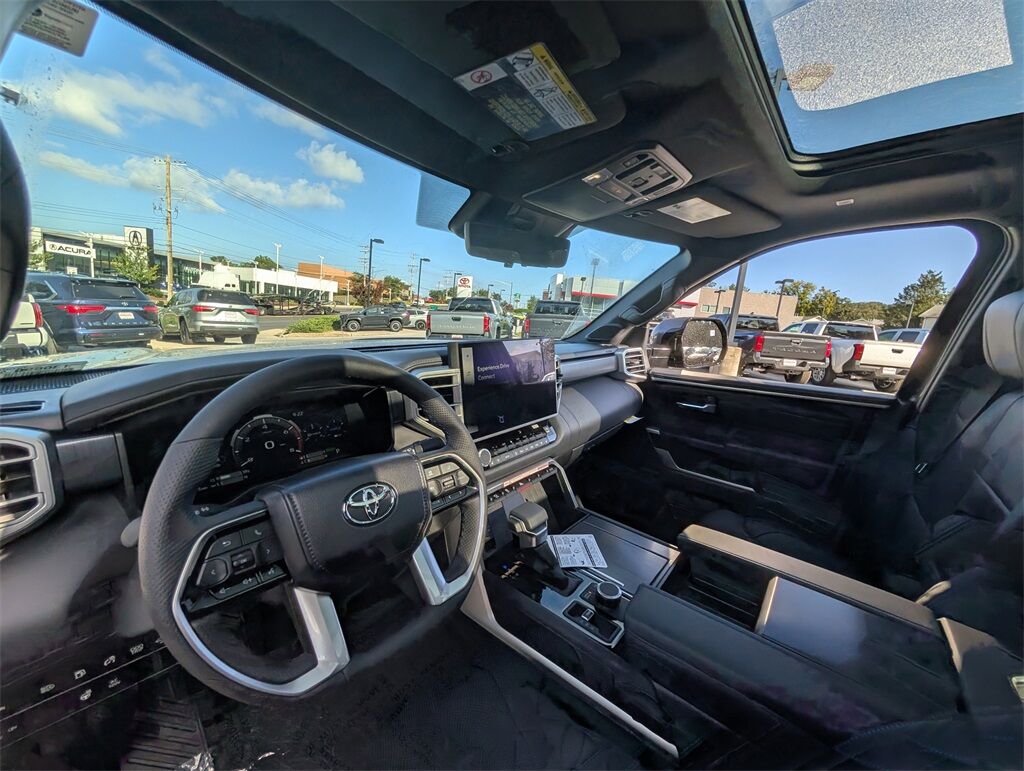 2025 Toyota Tundra Hybrid Platinum