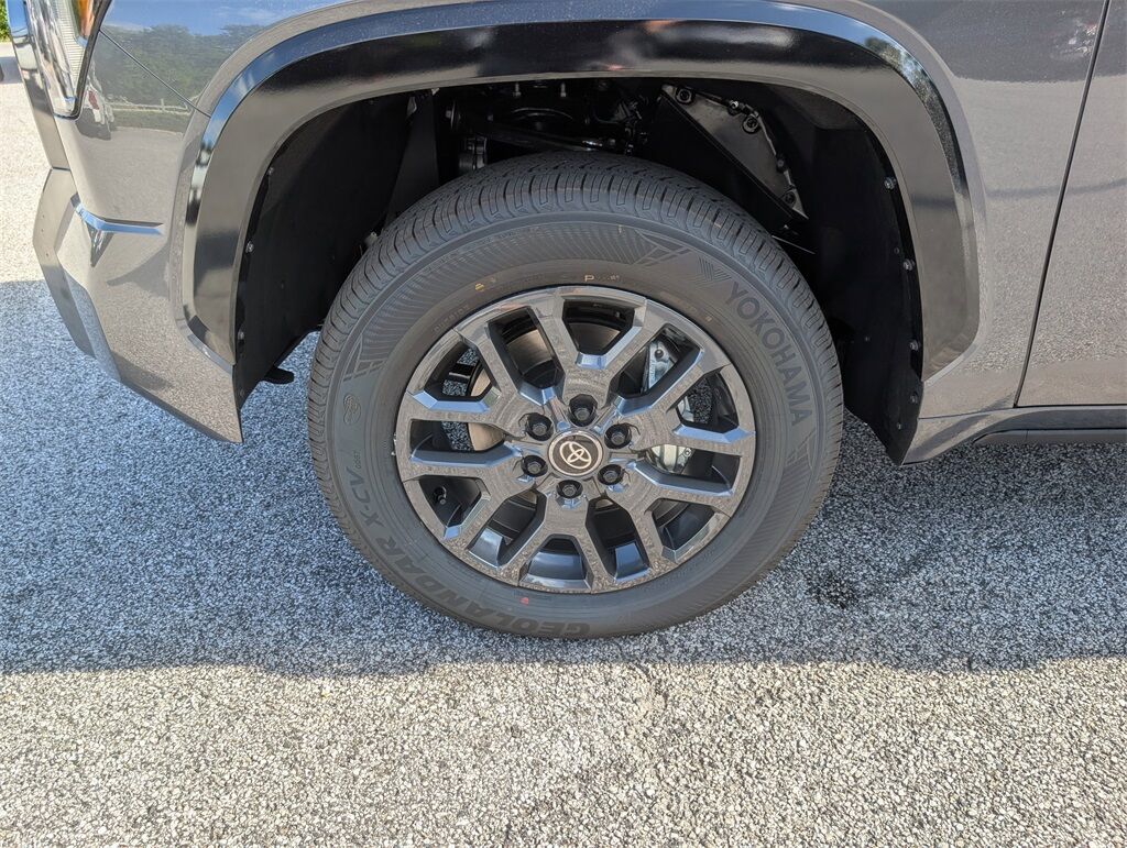 2025 Toyota Tundra Hybrid Platinum