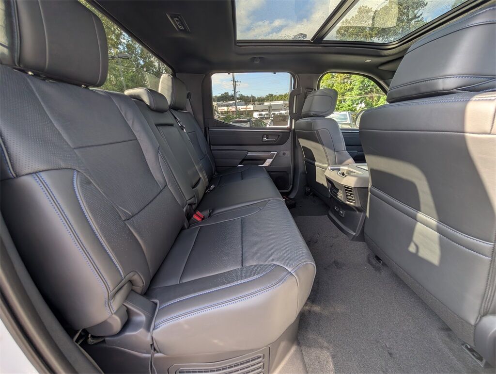 2025 Toyota Tundra Hybrid Platinum