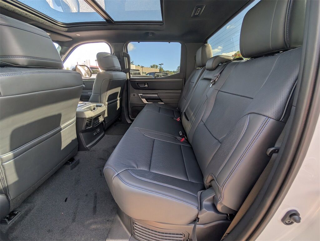 2025 Toyota Tundra Hybrid Platinum