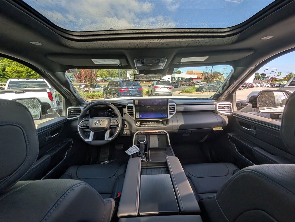 2025 Toyota Tundra Hybrid Platinum
