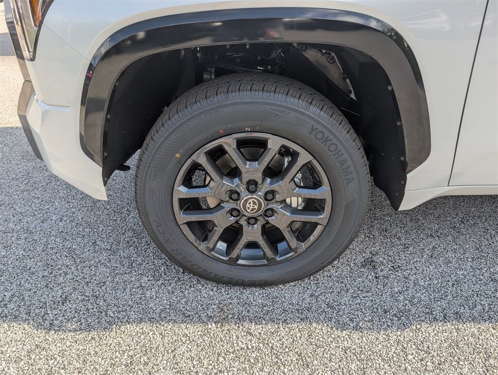 2025 Toyota Tundra Hybrid Platinum
