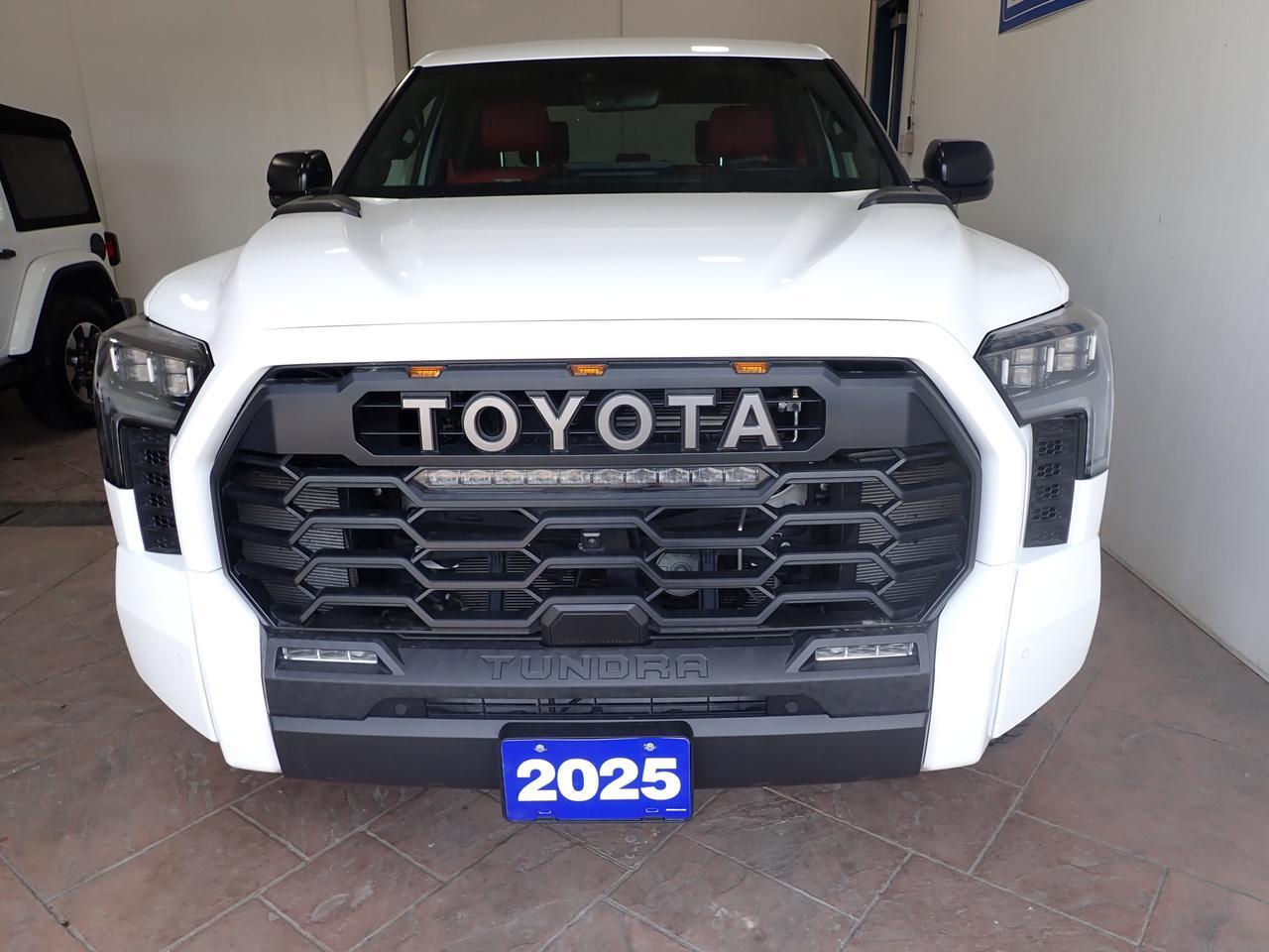 2025 Toyota Tundra LIMITED TRD PRO 4WD LEATHER NAVI PANO SUNROOF *HYBRID* Listowel ON