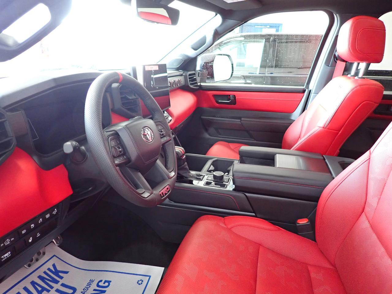 2025 Toyota Tundra LIMITED TRD PRO 4WD LEATHER NAVI PANO SUNROOF *HYBRID* Listowel ON