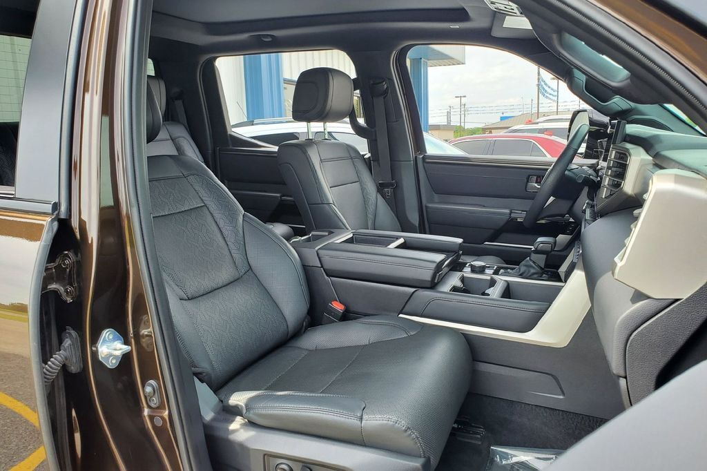2025 Toyota Tundra Limited Hondo TX