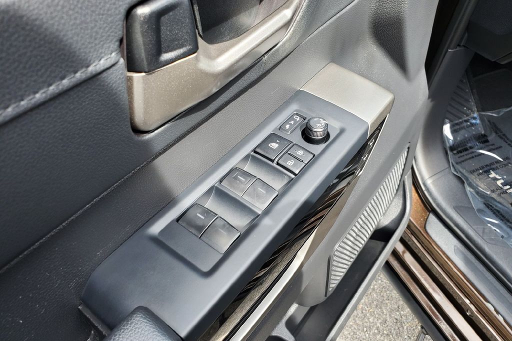 2025 Toyota Tundra Limited Hondo TX