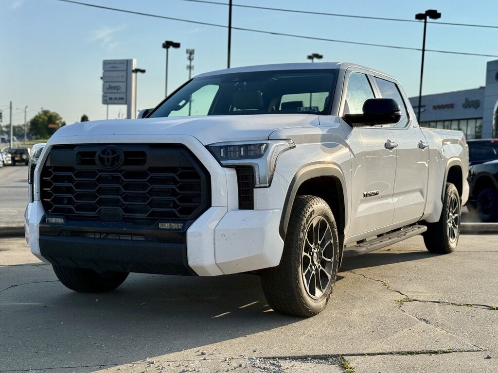 2025 Toyota Tundra Limited Crestwood KY