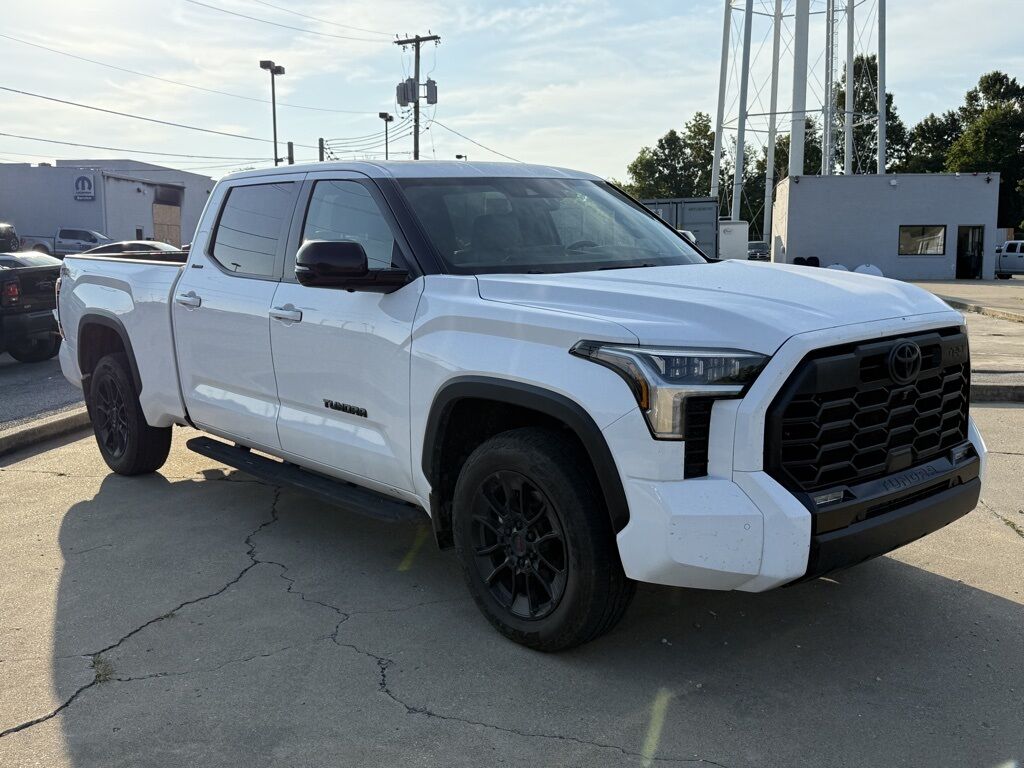 2025 Toyota Tundra Limited Crestwood KY