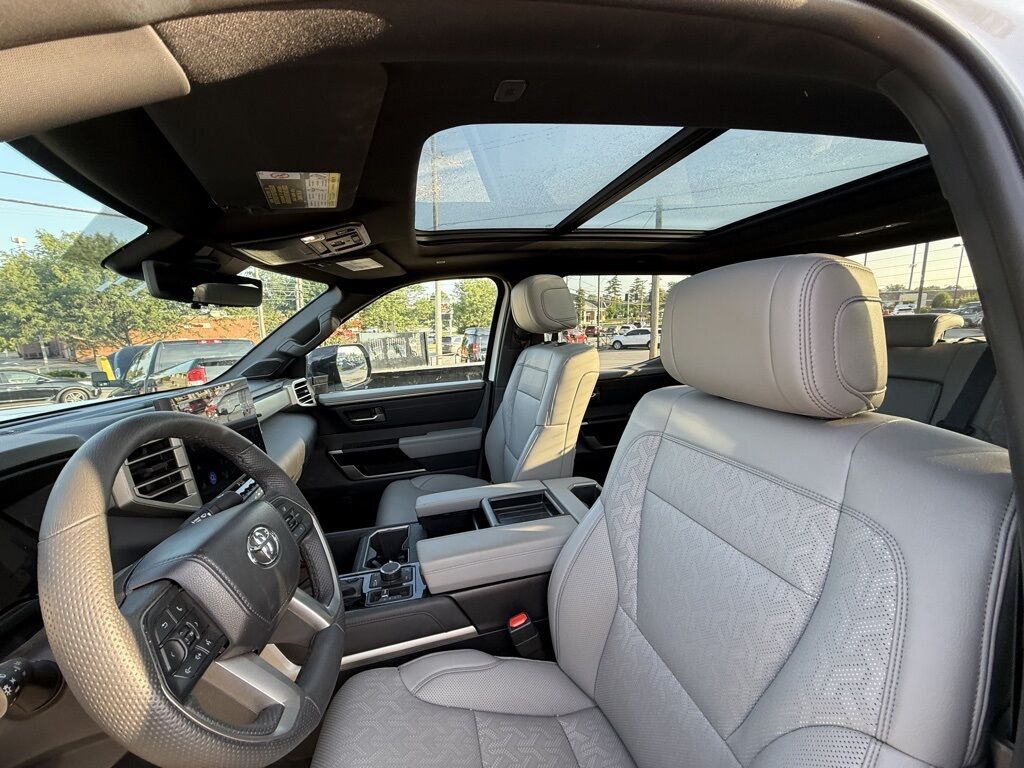 2025 Toyota Tundra Limited Crestwood KY
