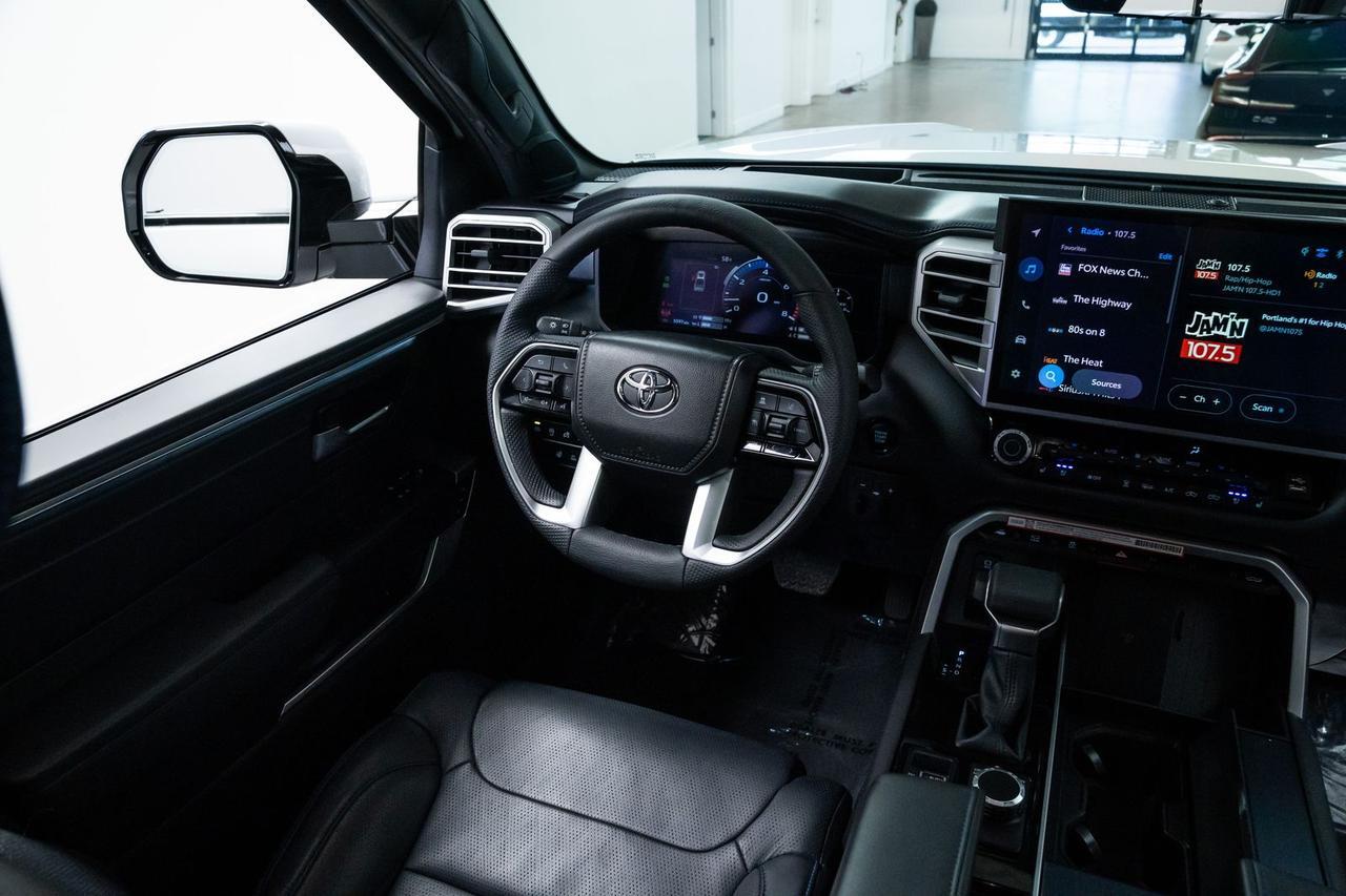 2025 Toyota Tundra Platinum Head-Up Display Power Running Boards Portland OR