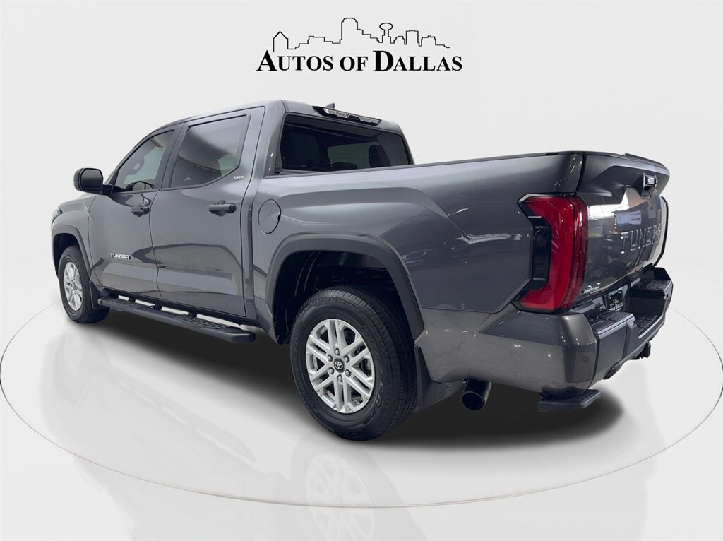 2025 Toyota Tundra SR5 photo 9