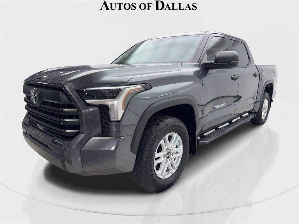 2025 Toyota Tundra SR5 photo 2