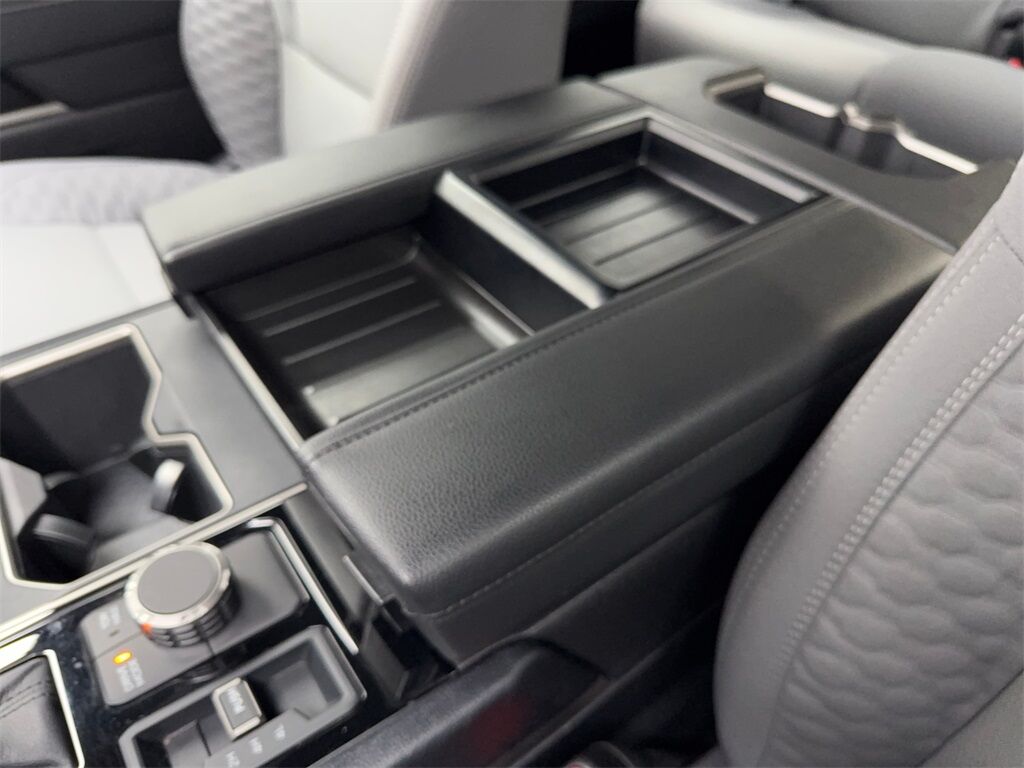 2025 Toyota Tundra SR5 photo 62