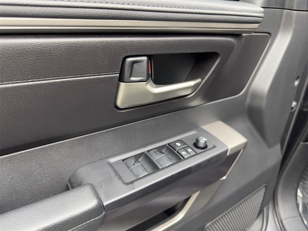2025 Toyota Tundra SR5 photo 30