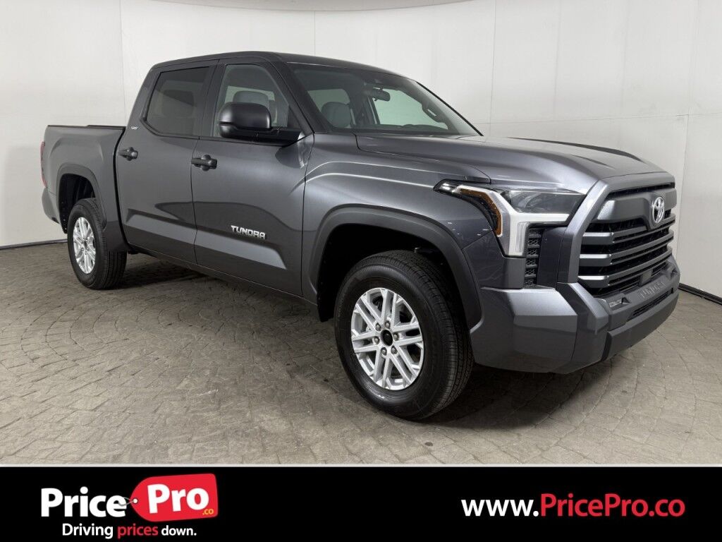 2025 Toyota Tundra SR5 CrewMax 4WD 3.4L V6