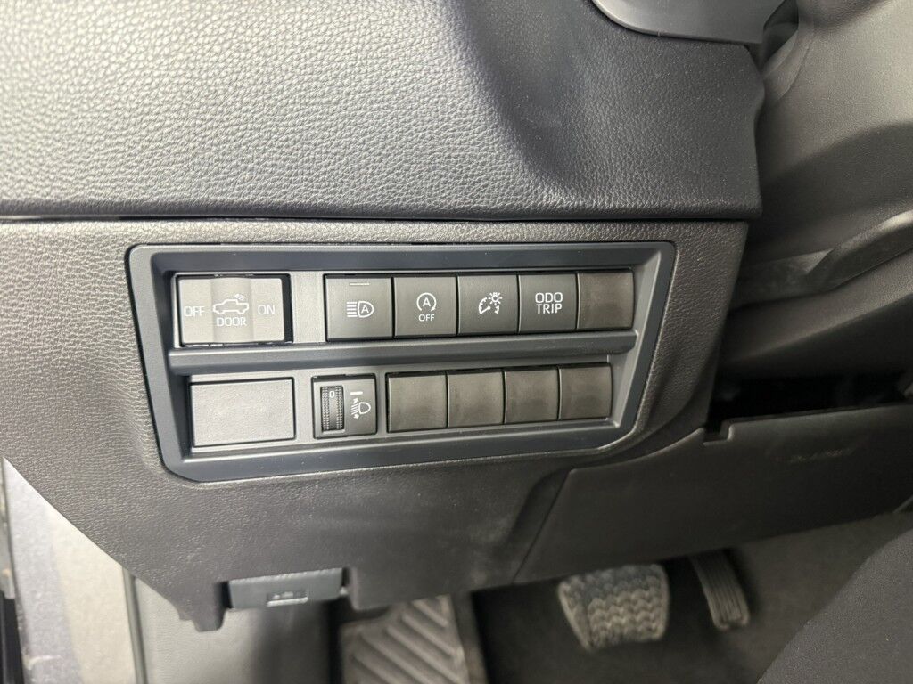 2025 Toyota Tundra SR5 CrewMax 4WD 3.4L V6 Maumee OH