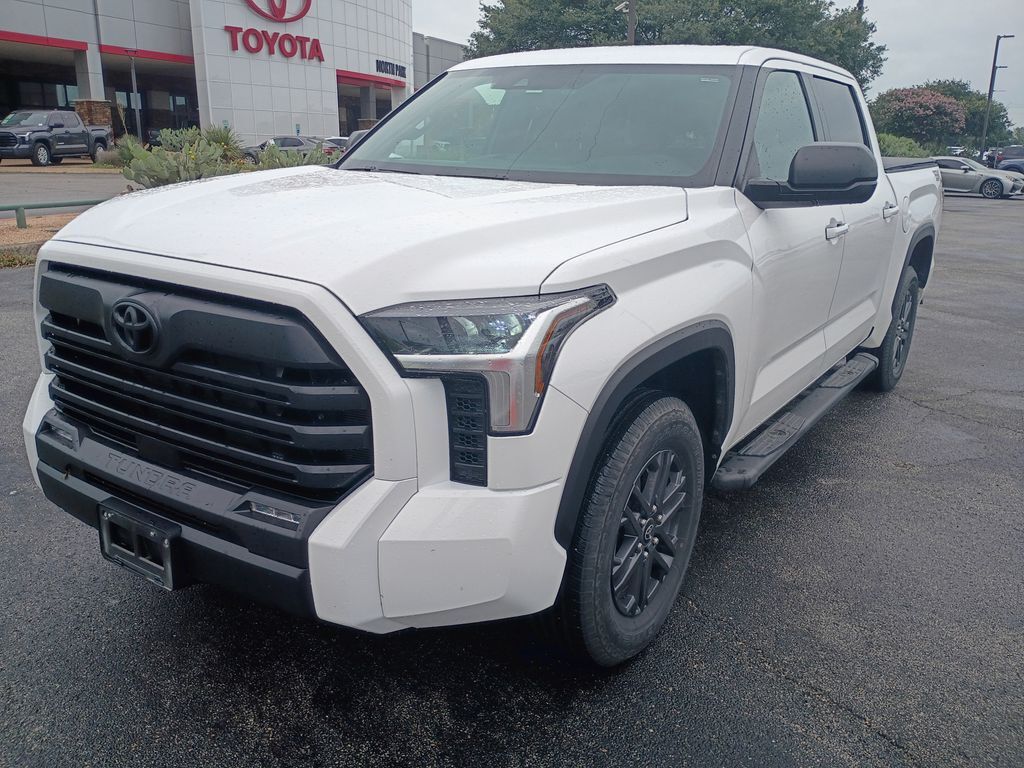 2025 Toyota Tundra SR5