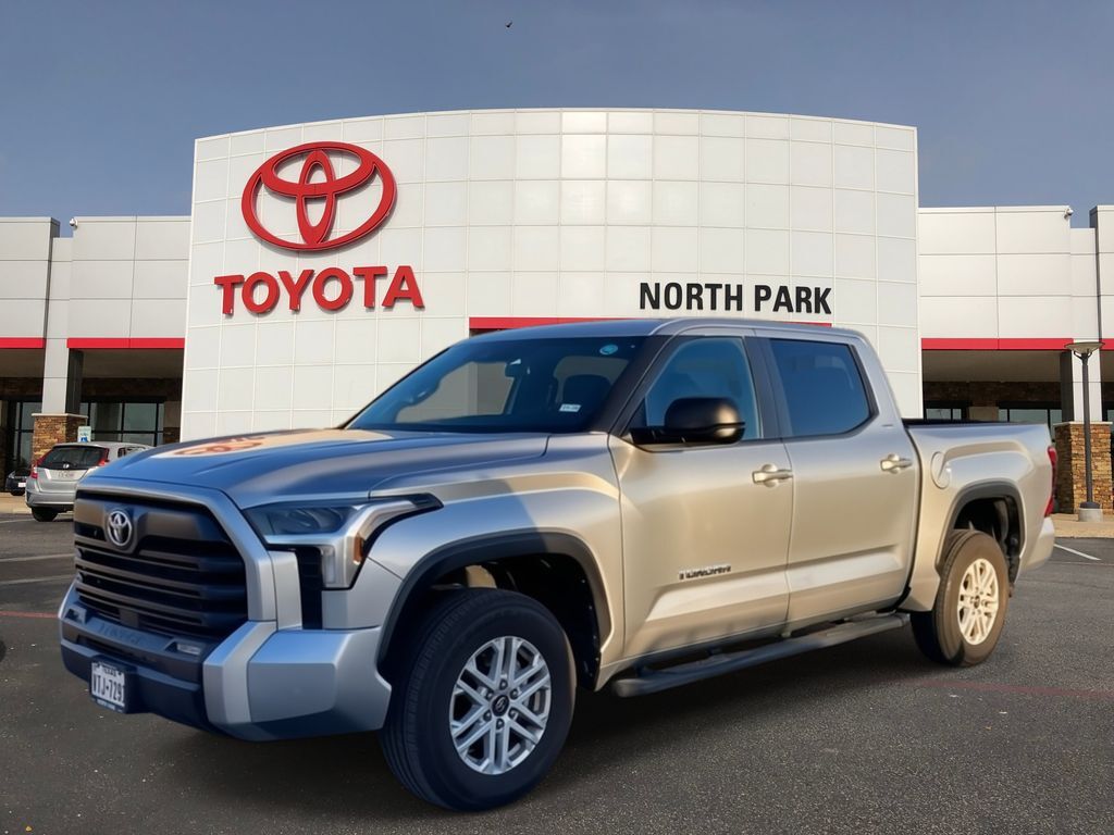 2025 Toyota Tundra SR5