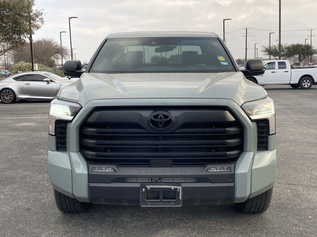 2025 Toyota Tundra SR5