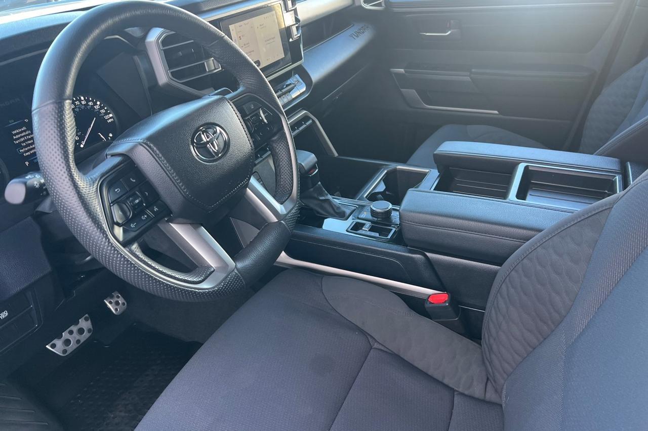 2025 Toyota Tundra SR5 Ontario OR