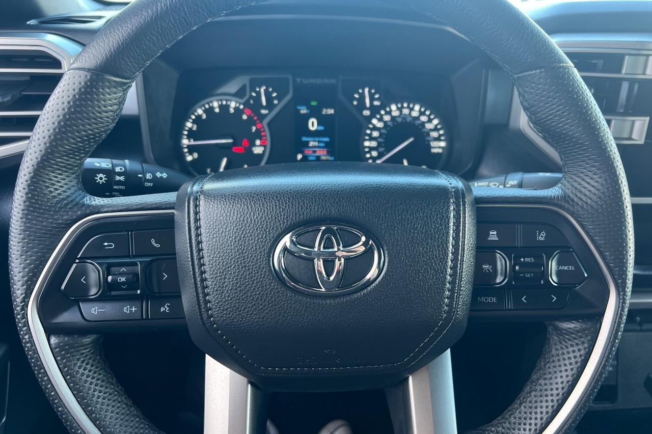 2025 Toyota Tundra SR5 Ontario OR