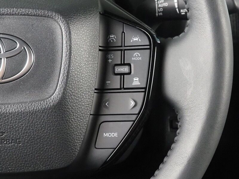 2025 Toyota bZ4X XLE *NAVIGATION, ADAPTIVE CRUISE, SAFETY ALERTS, BACKUP-CAMERA, COLOR TOUCHSCREEN, PANORAMA GLASS ROOF, HEATED SEATS/STEERING, POWER LIFTGATE, WIRELESS CHARGING, ANDROID & APPLE Round Rock TX