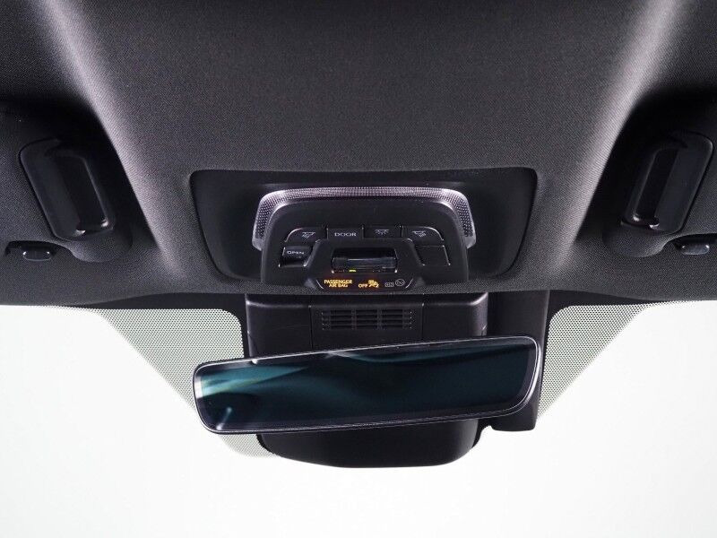 2025 Toyota bZ4X XLE *NAVIGATION, ADAPTIVE CRUISE, SAFETY ALERTS, BACKUP-CAMERA, COLOR TOUCHSCREEN, PANORAMA GLASS ROOF, HEATED SEATS/STEERING, POWER LIFTGATE, WIRELESS CHARGING, ANDROID & APPLE Round Rock TX