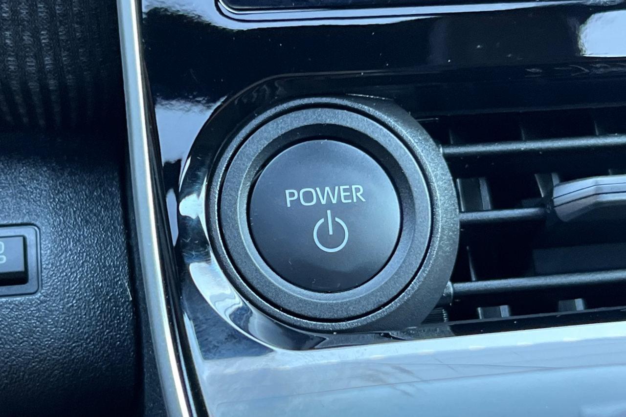 2025 Toyota bZ4X XLE Roseville CA