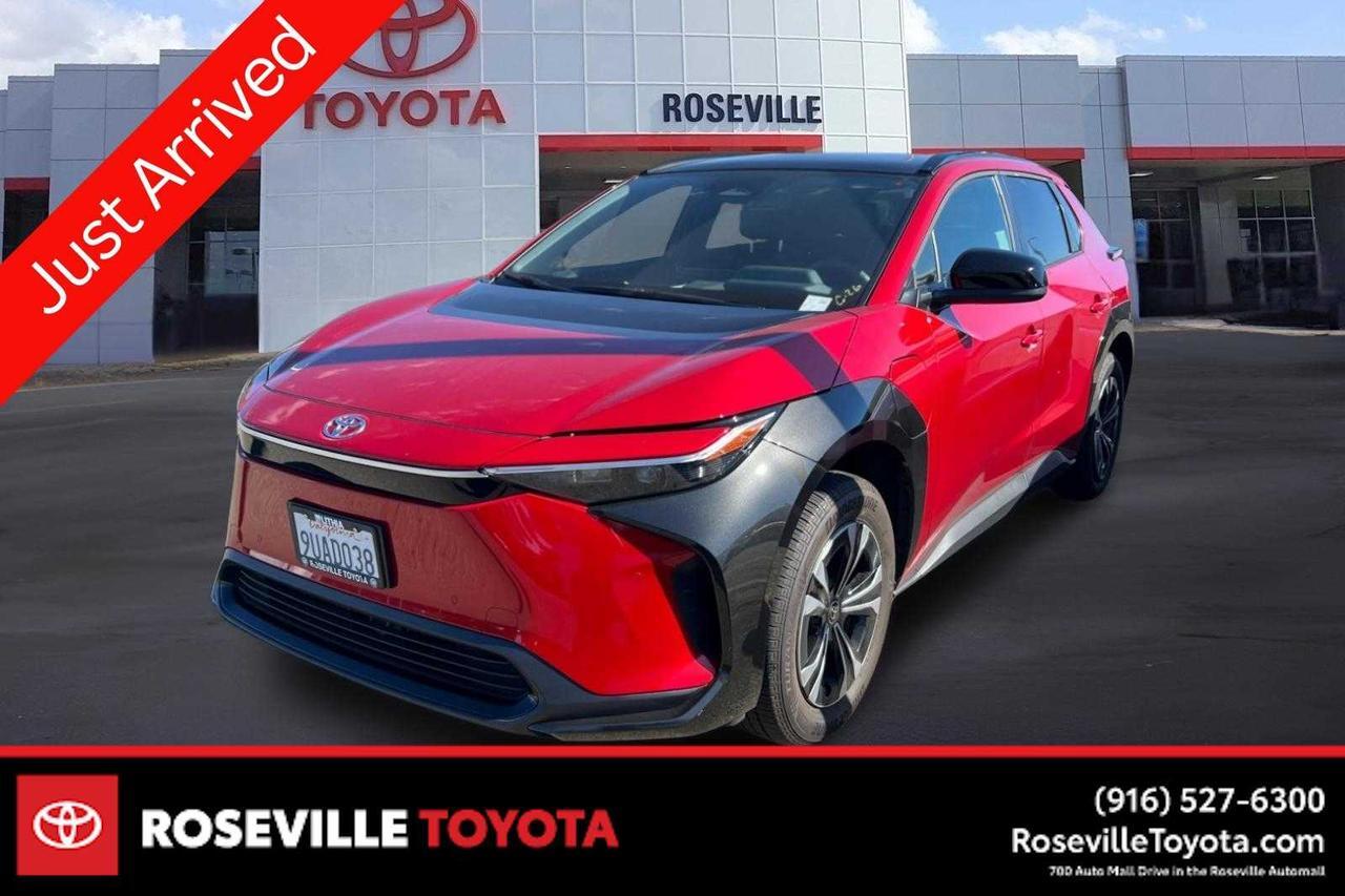 2025 Toyota bZ4X XLE