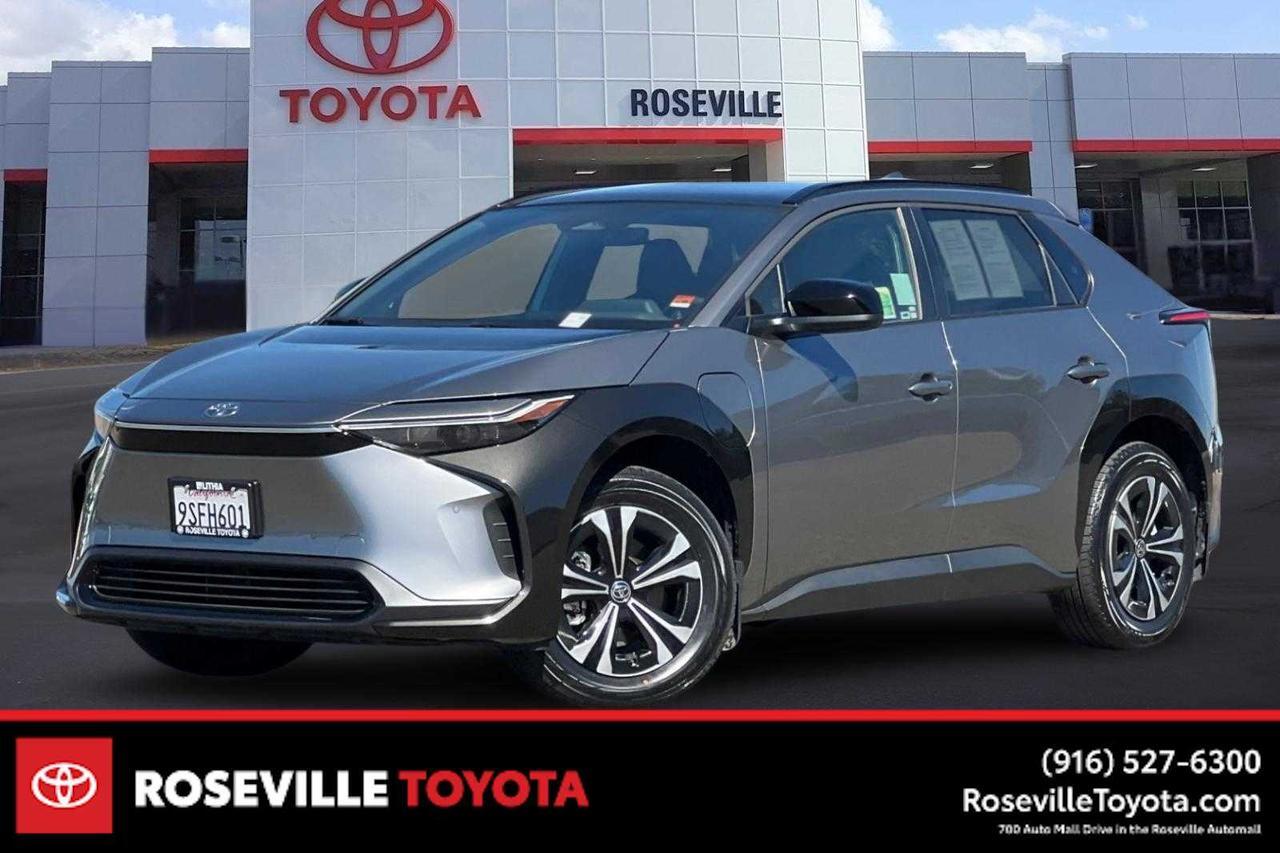 2025 Toyota bZ4X XLE