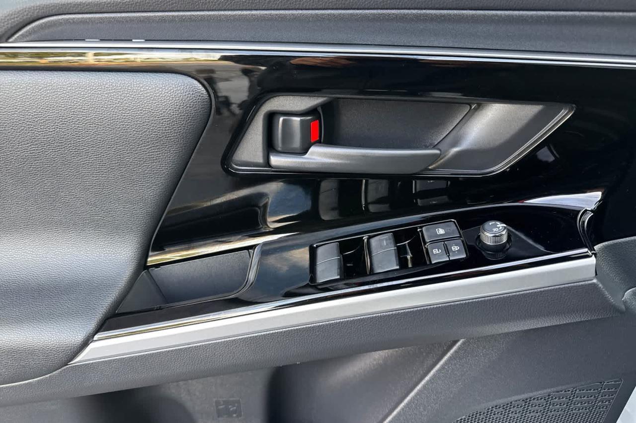 2025 Toyota bZ4X XLE Roseville CA