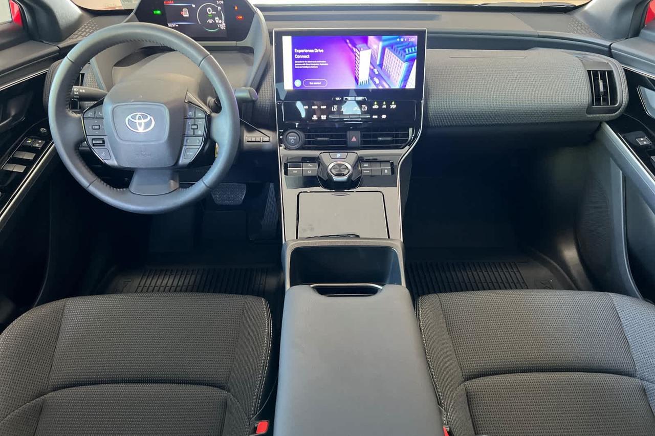 2025 Toyota bZ4X XLE