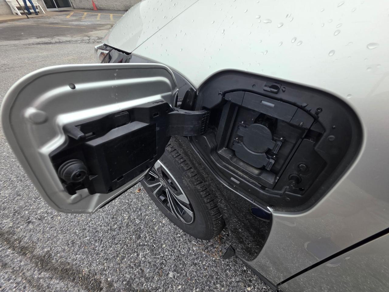 2025 Toyota bZ4X XLE Glen Burnie MD
