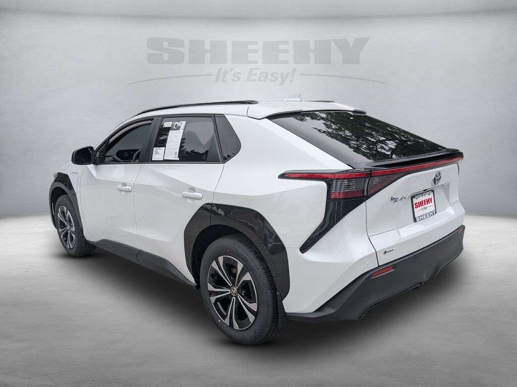 2025 Toyota bZ4X XLE