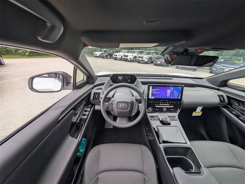 2025 Toyota bZ4X XLE