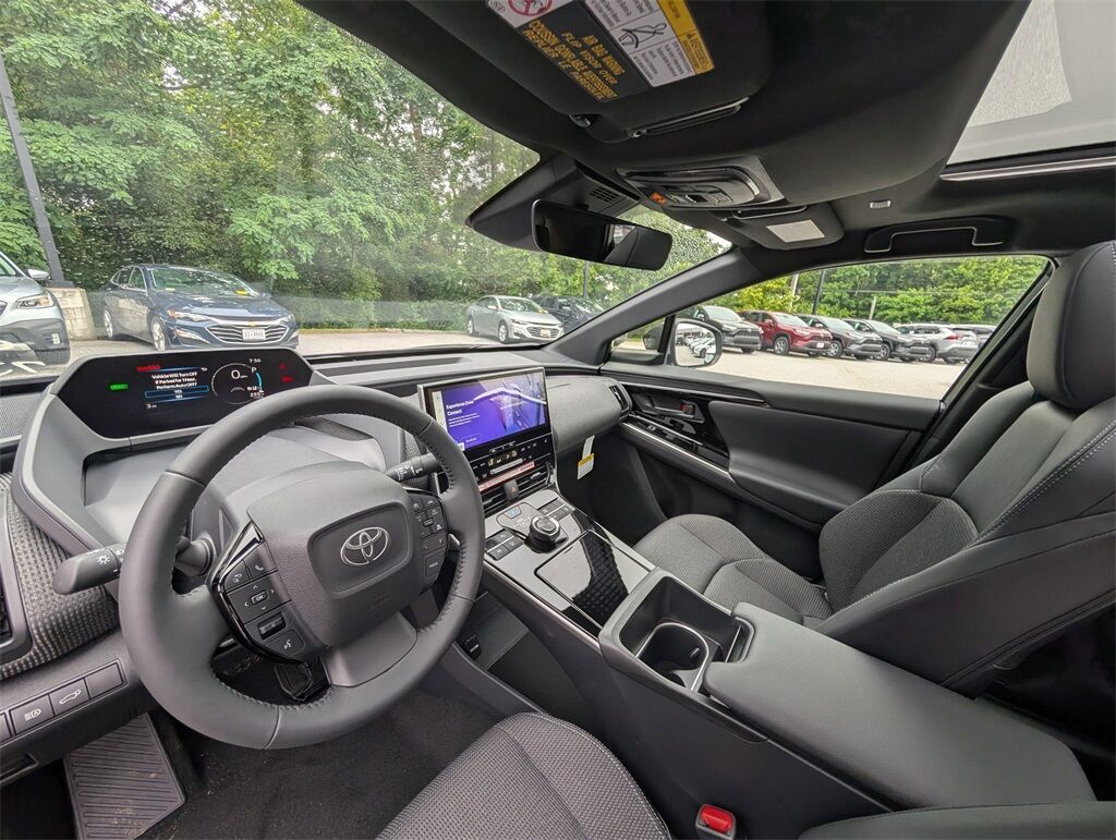 2025 Toyota bZ4X XLE