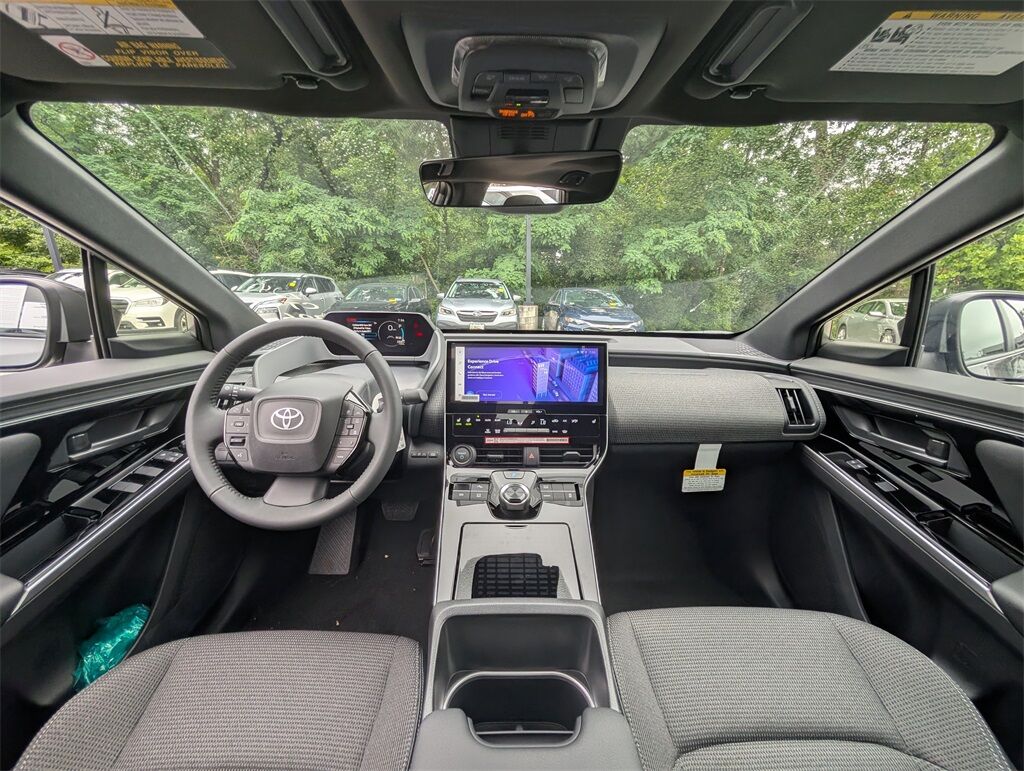 2025 Toyota bZ4X XLE