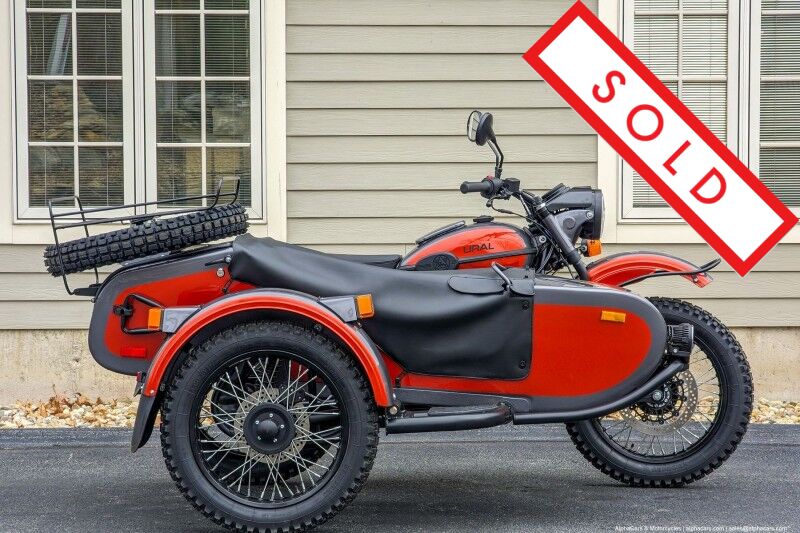 2025 Ural Gear Up Terracotta & Grey Metallic Boston MA