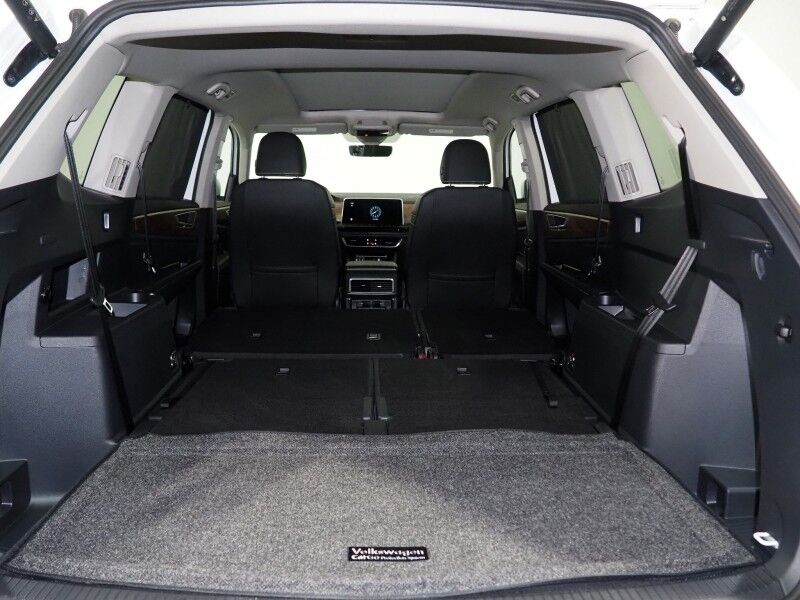 2025 Volkswagen Atlas 2.0T 2.0T SE w/Technology *PANORAMA MOONROOF, ADAPTIVE CRUISE, DIGITAL COCKPIT, SAFETY ALERTS, BACKUP-CAMERA, CLIMATE SEATS, HEATED STEERING, WIRELESS CHARGING, ANDROID & APPLE Round Rock TX