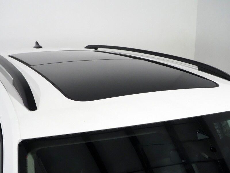 2025 Volkswagen Atlas 2.0T 2.0T SE w/Technology *PANORAMA MOONROOF, ADAPTIVE CRUISE, DIGITAL COCKPIT, SAFETY ALERTS, BACKUP-CAMERA, CLIMATE SEATS, HEATED STEERING, WIRELESS CHARGING, ANDROID & APPLE Round Rock TX