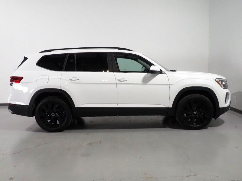 2025 Volkswagen Atlas 2.0T 2.0T SE w/Technology *PANORAMA MOONROOF, ADAPTIVE CRUISE, DIGITAL COCKPIT, SAFETY ALERTS, BACKUP-CAMERA, CLIMATE SEATS, HEATED STEERING, WIRELESS CHARGING, ANDROID & APPLE Round Rock TX