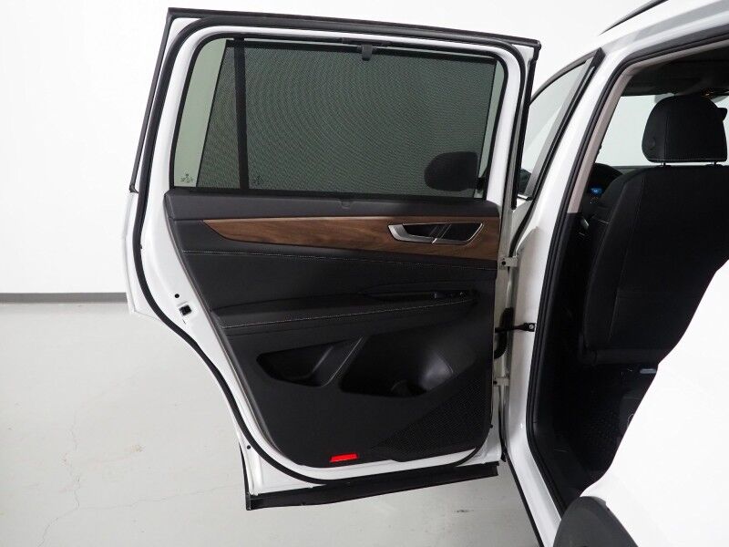 2025 Volkswagen Atlas 2.0T 2.0T SE w/Technology *PANORAMA MOONROOF, ADAPTIVE CRUISE, DIGITAL COCKPIT, SAFETY ALERTS, BACKUP-CAMERA, CLIMATE SEATS, HEATED STEERING, WIRELESS CHARGING, ANDROID & APPLE Round Rock TX