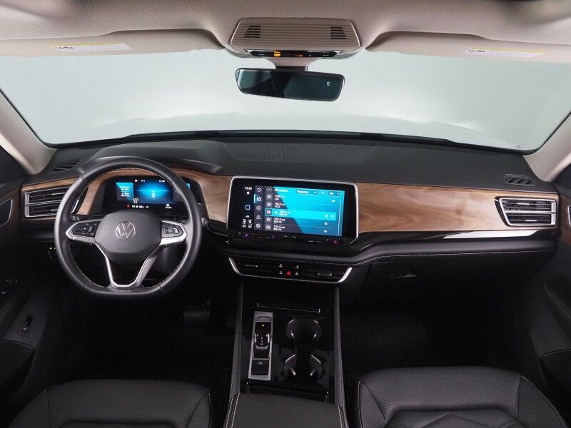 2025 Volkswagen Atlas 2.0T 2.0T SE w/Technology *PANORAMA MOONROOF, ADAPTIVE CRUISE, DIGITAL COCKPIT, SAFETY ALERTS, BACKUP-CAMERA, CLIMATE SEATS, HEATED STEERING, WIRELESS CHARGING, ANDROID & APPLE Round Rock TX