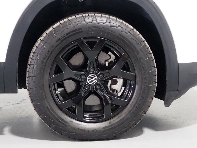 2025 Volkswagen Atlas 2.0T Peak Edition 4MOTION *PANORAMA MOONROOF, ADAPTIVE CRUISE, DIGITAL COCKPIT, SAFETY ALERTS, BACKUP-CAMERA, CLIMATE SEATS, HEATED STEERING, 2ND ROW CAPTAIN'S, WIRELESS CHARGING, ANDROID & APPLE Round Rock TX